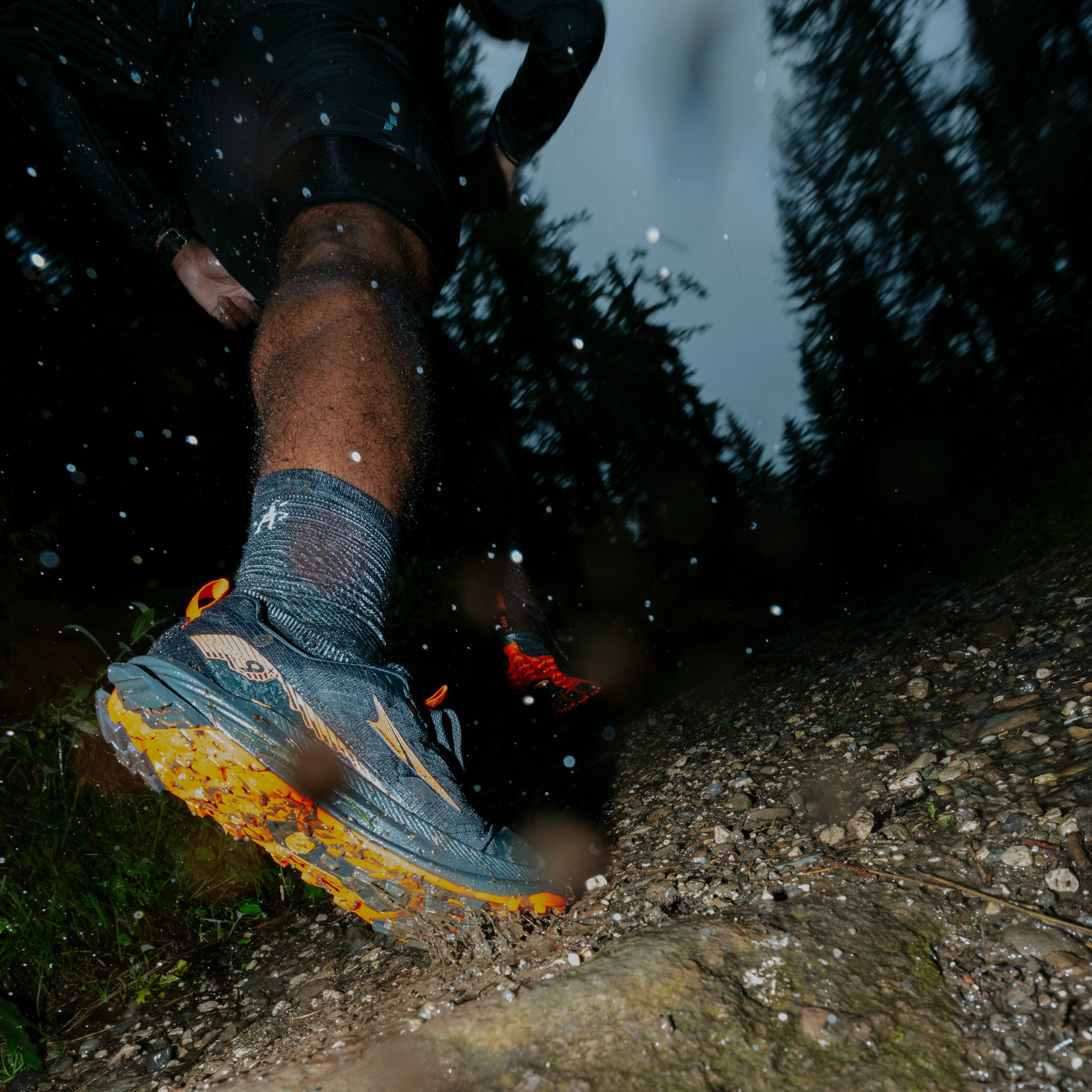 Altra Lone Peak 9  | Black / Orange | Mens