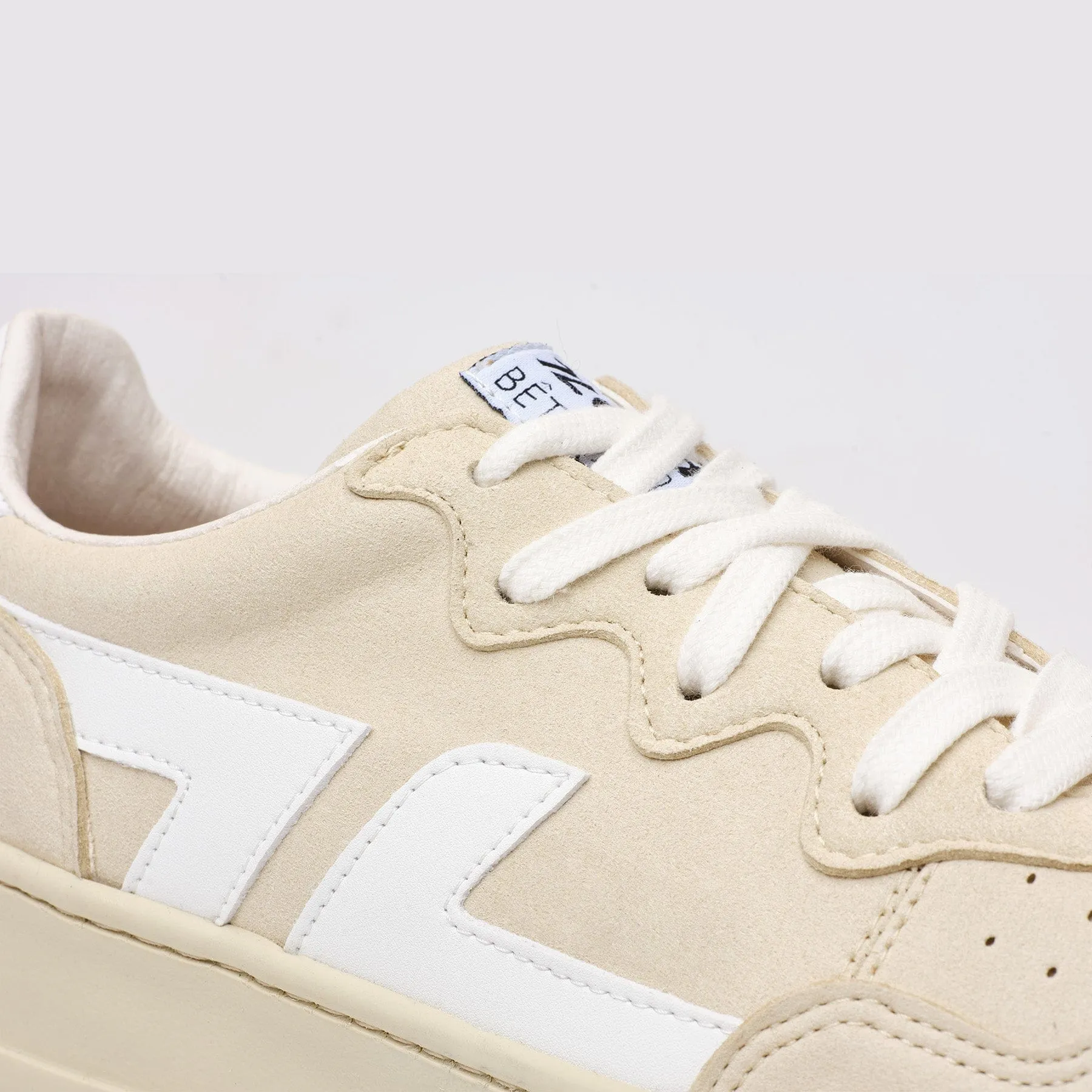 Beta B3 Vegan Corn Sneakers | Beige