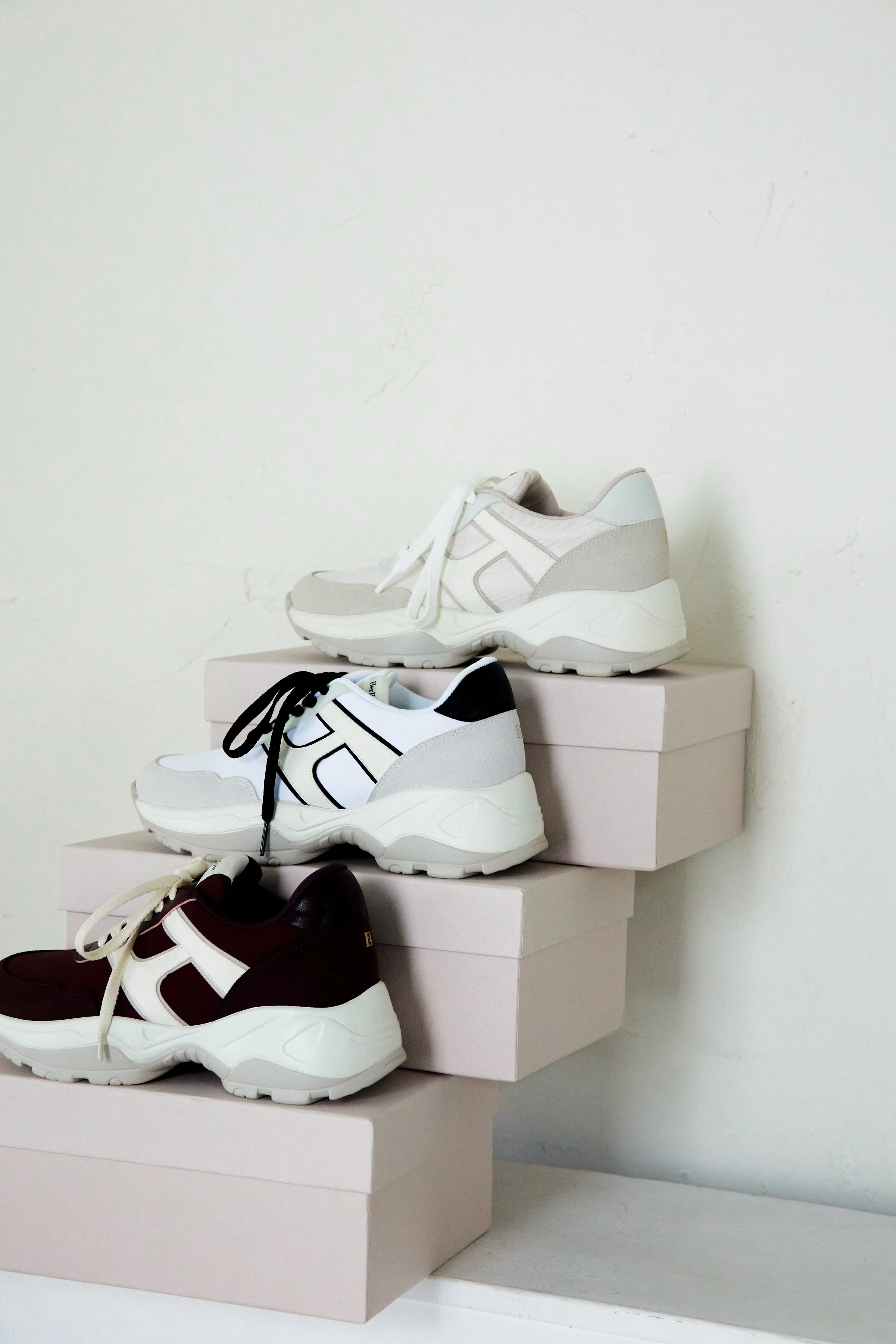 Le City HLT Sneakers