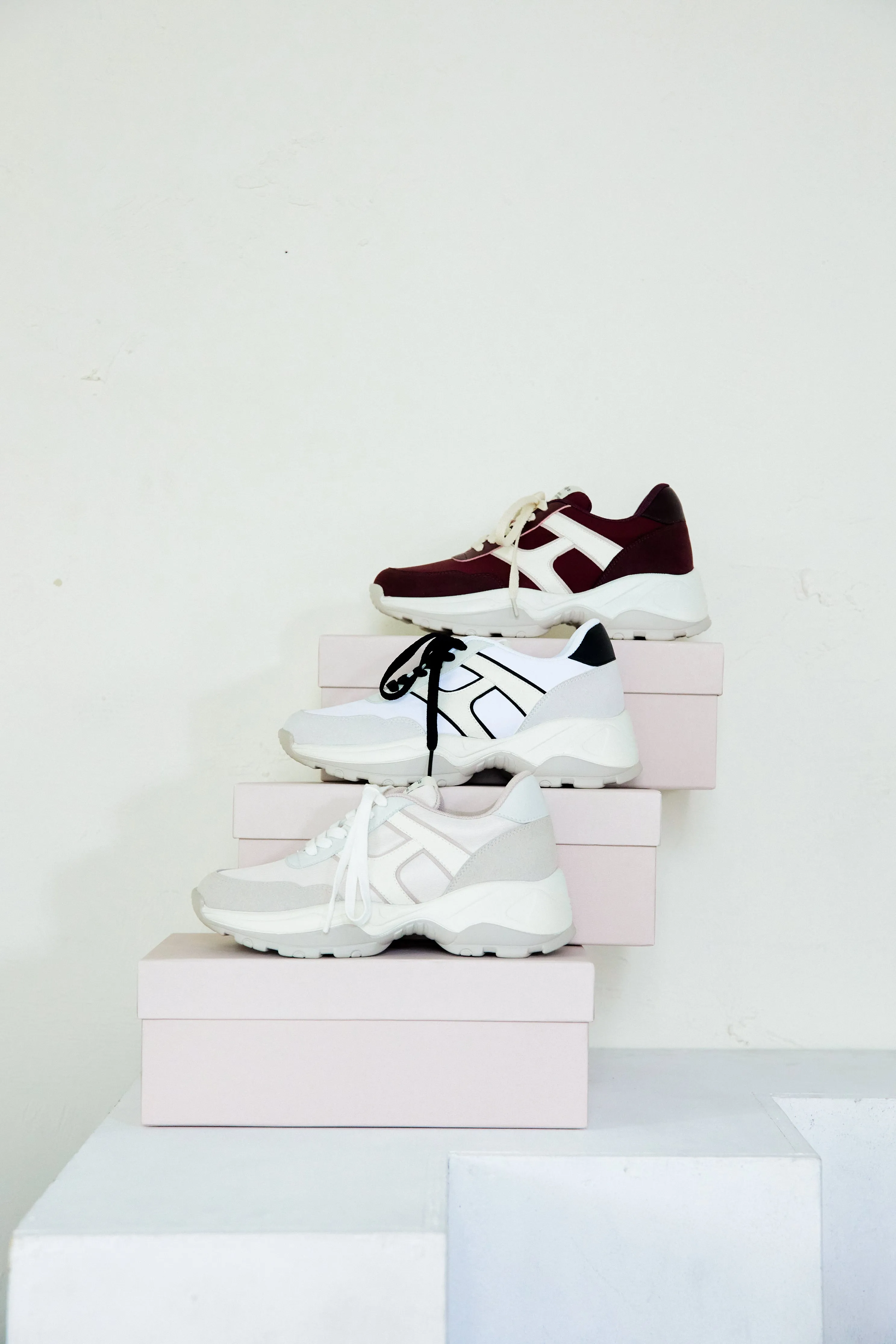 Le City HLT Sneakers