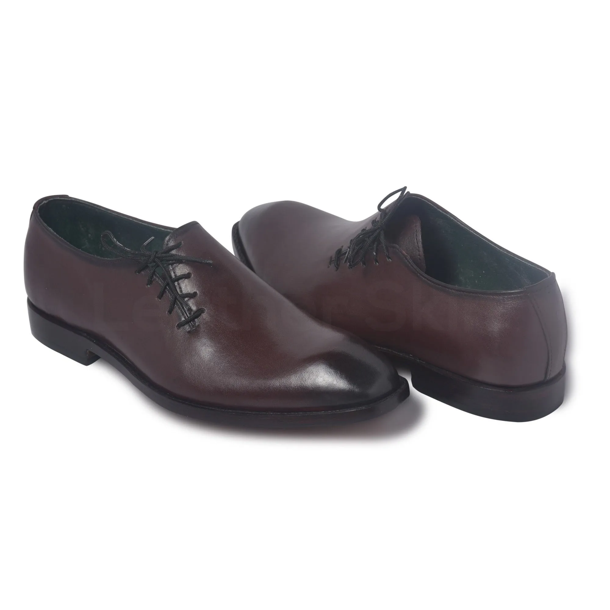 Men Two Tone Leather Shoes with Unique Lacing Closure